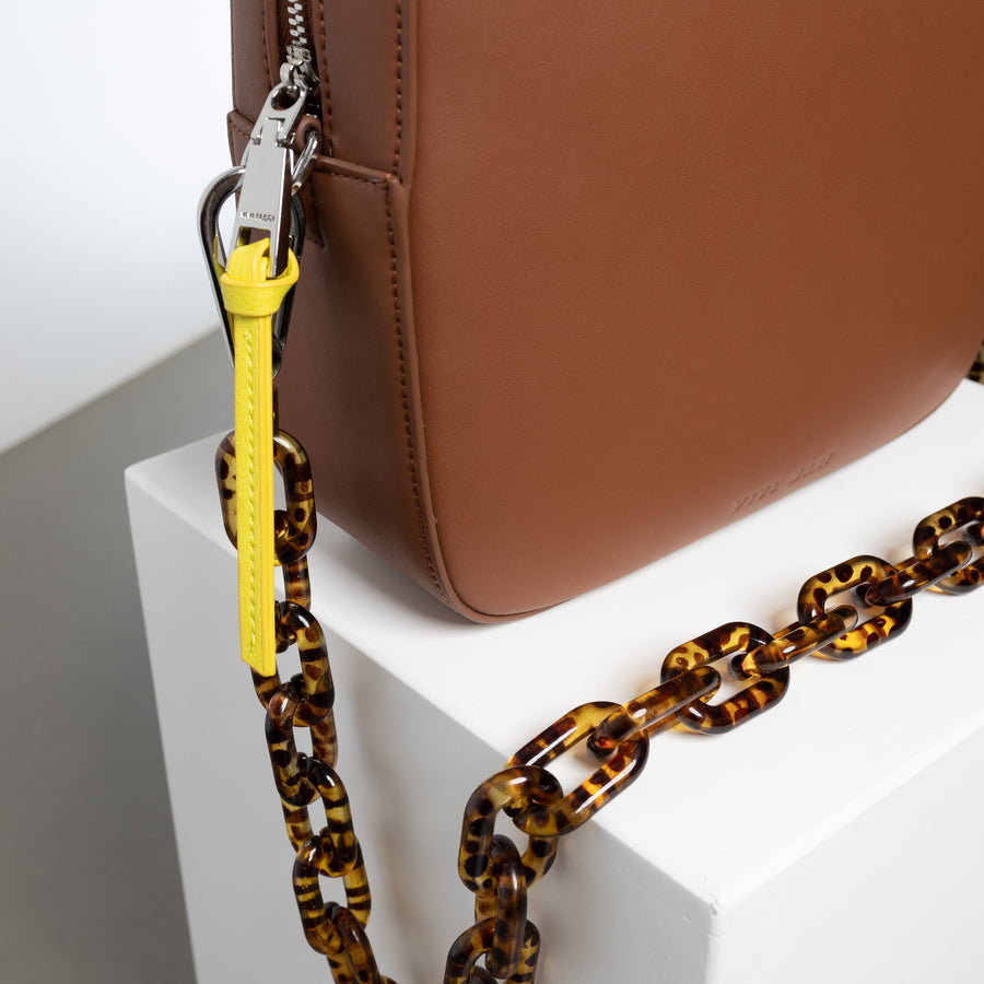 strap acrylic chain leo - long - VIVI MARI