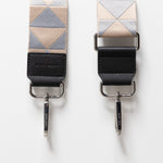 strap triangles grey/beige - black - VIVI MARI